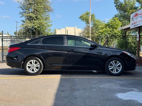 2013 Hyundai Sonata — photo 12