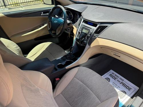 2013 Hyundai Sonata — photo 24