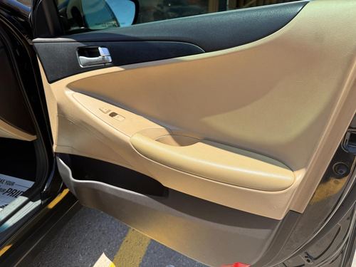 2013 Hyundai Sonata — photo 26
