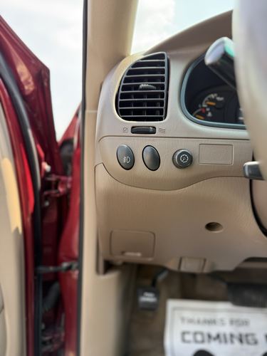2002 Toyota Tundra — photo 24