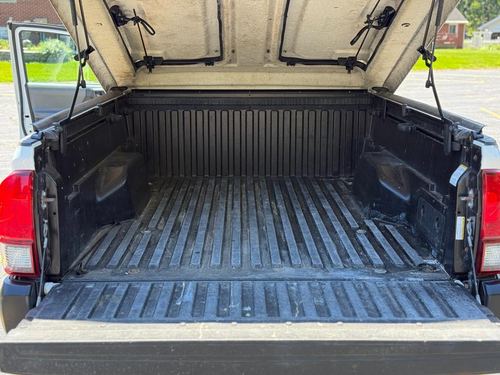2020 TOYOTA TACOMA — photo 23