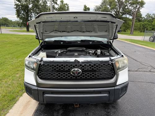 2019 Toyota Tundra — photo 4