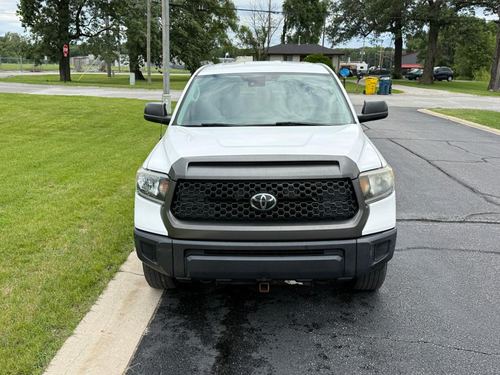 2019 Toyota Tundra — photo 5