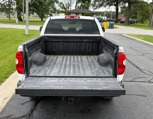 2019 Toyota Tundra — photo 13
