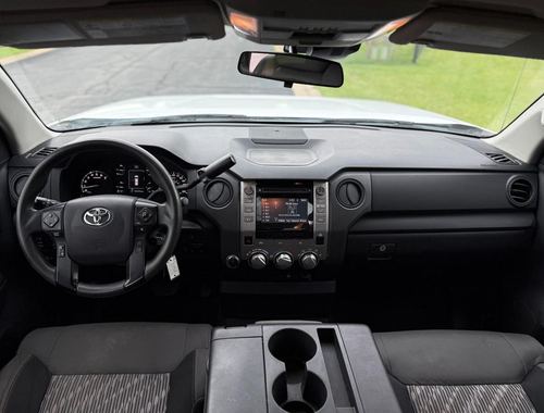 2019 Toyota Tundra — photo 27