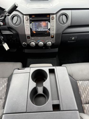 2019 Toyota Tundra — photo 28