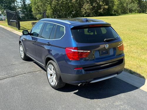 2011 BMW X3 — photo 9