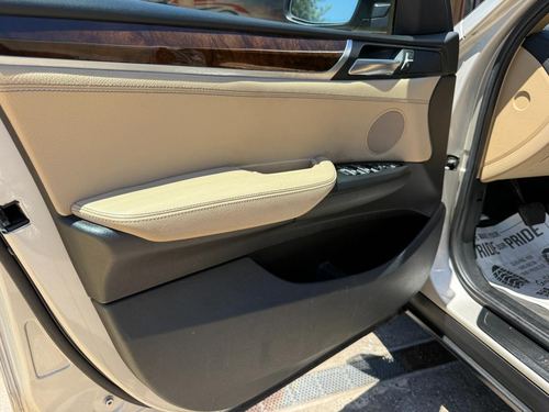 2017 BMW X3 — photo 11