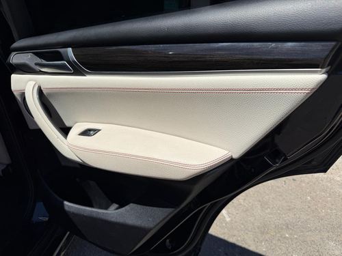 2017 BMW X3 — photo 28