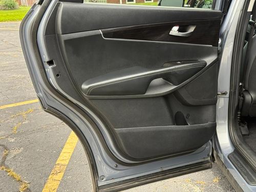 2020 Kia Sorento — photo 24