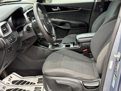 2020 Kia Sorento — photo 28
