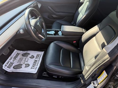 2019 Tesla Model 3 — photo 17