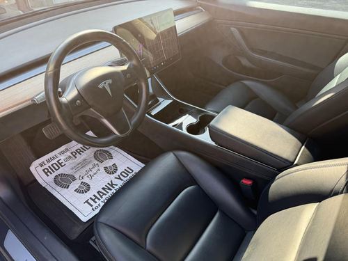 2019 Tesla Model 3 — photo 18