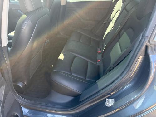 2019 Tesla Model 3 — photo 28