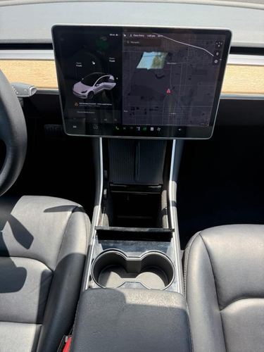 2020 Tesla Model 3 — photo 24