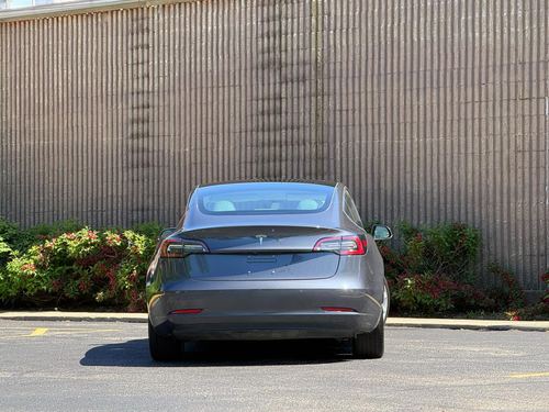 2018 TESLA MODEL 3 — photo 10