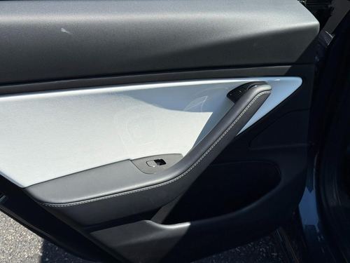 2018 TESLA MODEL 3 — photo 18