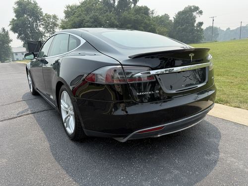 2013 Tesla S P85 — photo 15