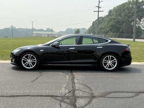 2013 Tesla S P85 — photo 16