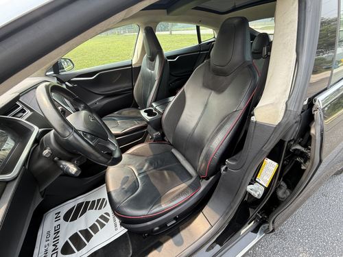 2013 Tesla S P85 — photo 31
