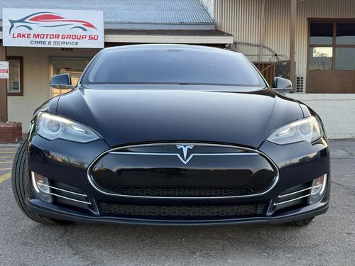 2014 Tesla S 85 — photo 13