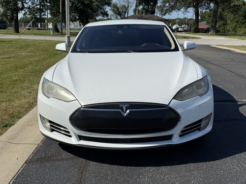 2015 Tesla S70D — photo 6