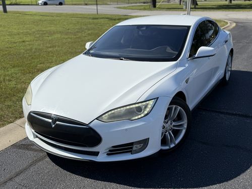 2015 Tesla S70D — photo 17