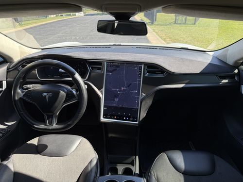 2015 Tesla S70D — photo 39