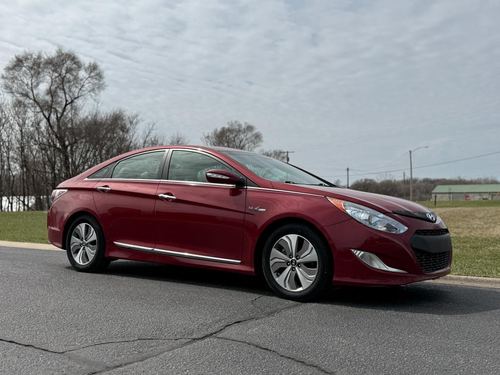 2013 Hyundai Sonata Hybrid — photo 4