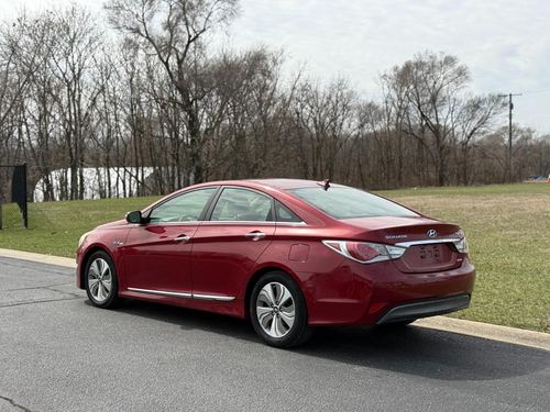 2013 Hyundai Sonata Hybrid — photo 16