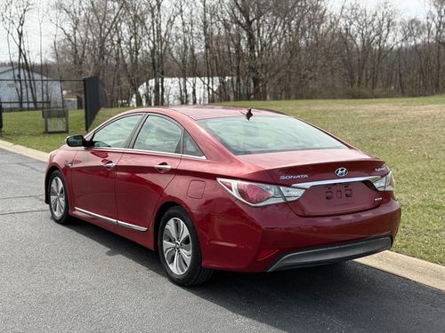 2013 Hyundai Sonata Hybrid — photo 17