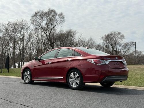 2013 Hyundai Sonata Hybrid — photo 23