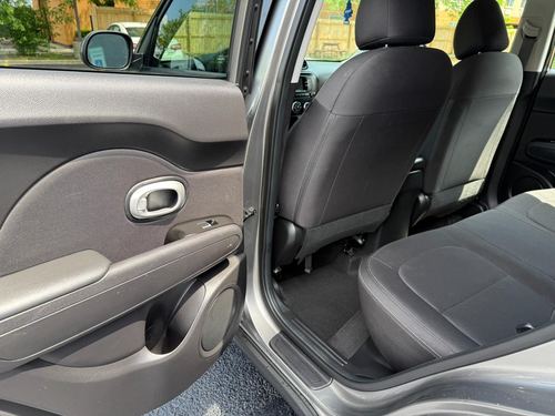 2018 KIA SOUL — photo 18