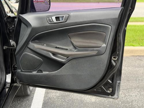 2019 Ford Ecosport — photo 31