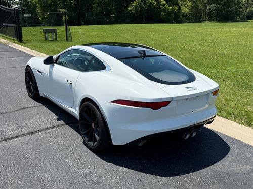 2015 Jaguar F-Type — photo 10