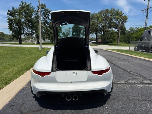 2015 Jaguar F-Type — photo 15