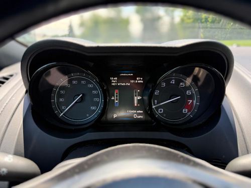 2015 Jaguar F-Type — photo 21
