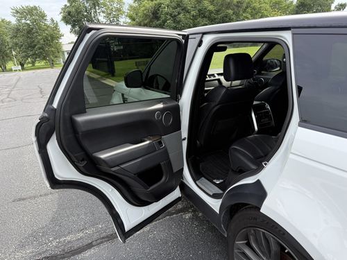 2017 Land Rover Range Rover — photo 39