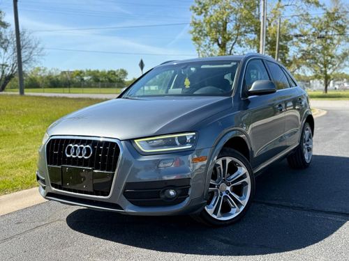 2015 Audi Q3 — photo 12