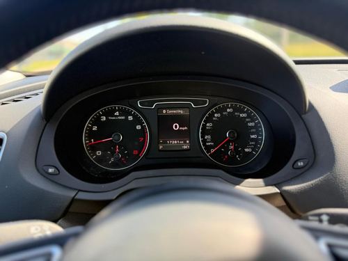 2015 Audi Q3 — photo 22