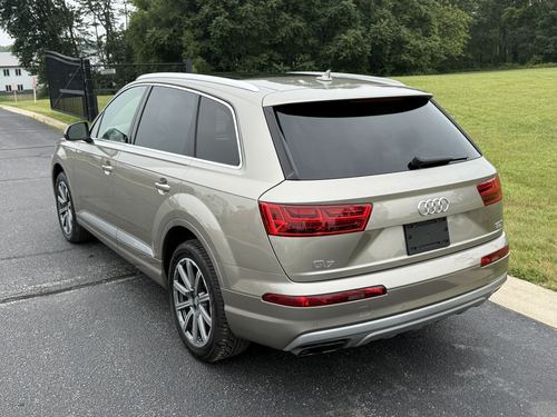 2017 Audi Q7 — photo 11
