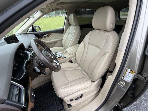 2017 Audi Q7 — photo 28