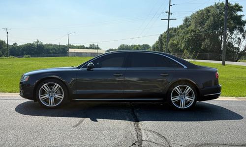 2016 Audi A8 — photo 12