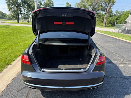 2016 Audi A8 — photo 14