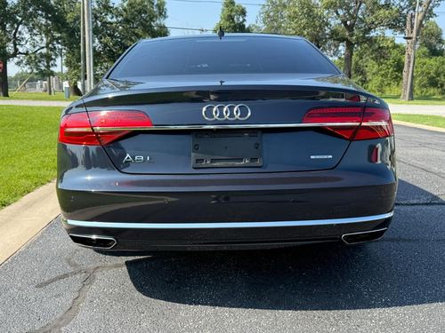 2016 Audi A8 — photo 19