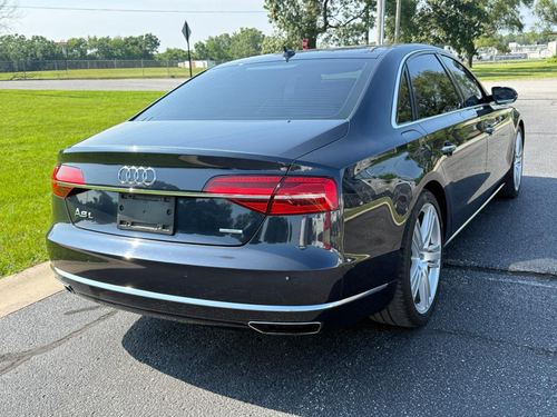 2016 Audi A8 — photo 20