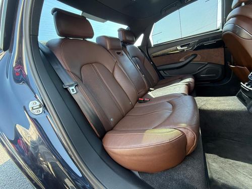 2016 Audi A8 — photo 42