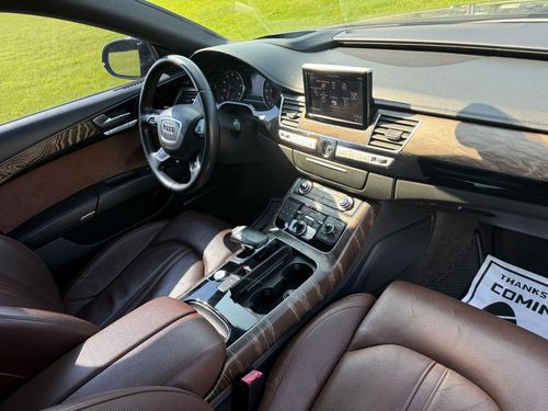 2016 Audi A8 — photo 47