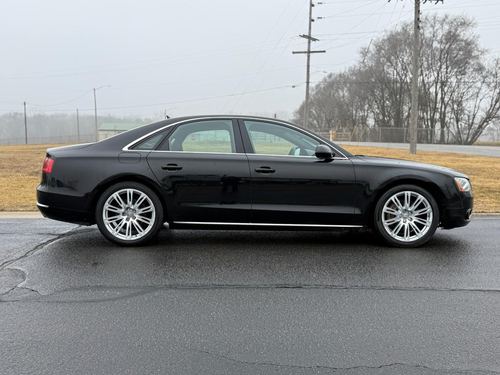 2014 Audi A8 3.0T QUATTRO — photo 12