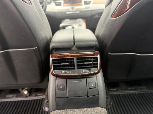 2014 Audi A8 3.0T QUATTRO — photo 30